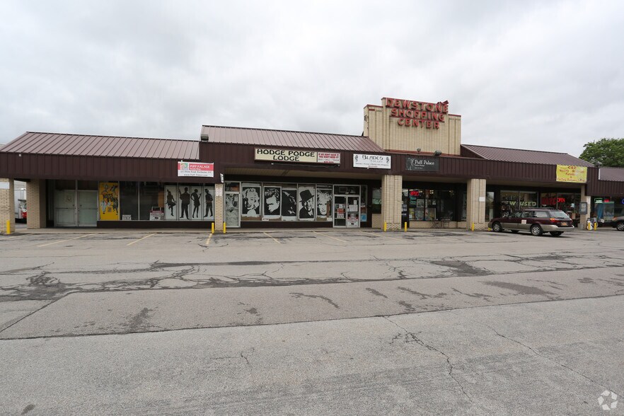 More Photos Of 579 Stone Rd, Greece General Retail For Sale