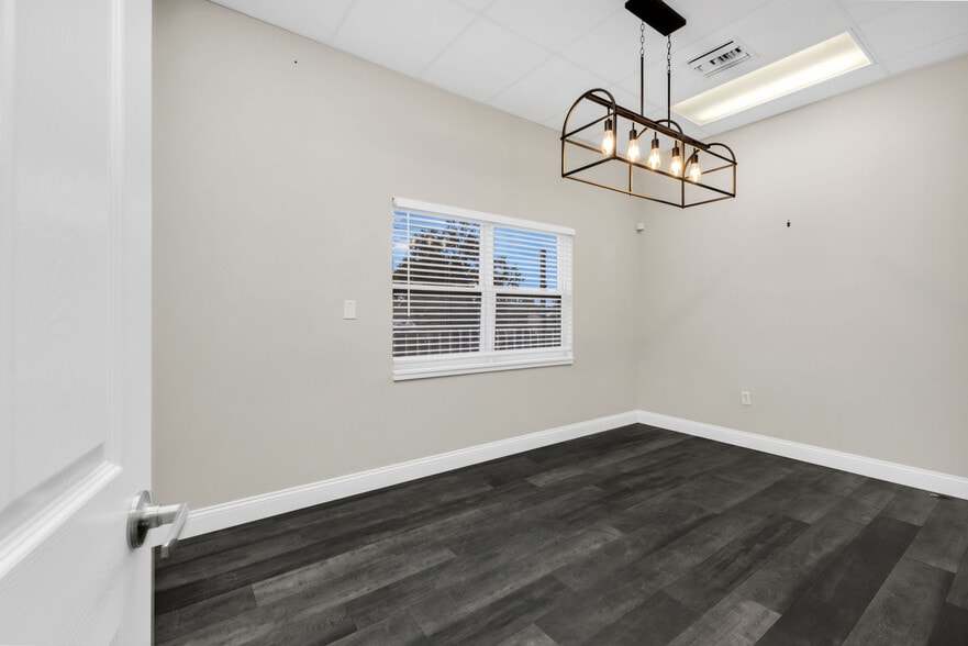 More Photos Of 2421 Shreve St, Punta Gorda Office For Lease