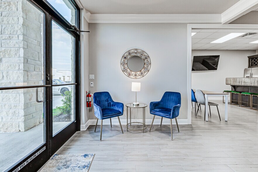 More Photos Of 26717 Westheimer Pky, Katy Medical For Sale