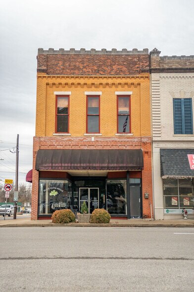 Primary Photo Of 1011 W Main St, Princeton Restaurant For Sale