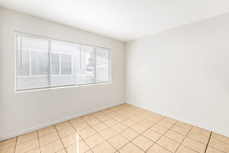 More Photos Of 217 Judson St, Redlands Apartments For Sale