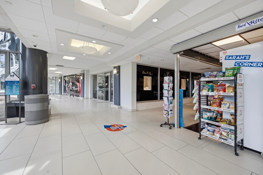 More Photos Of 261 Old York Rd, Jenkintown Medical For Lease