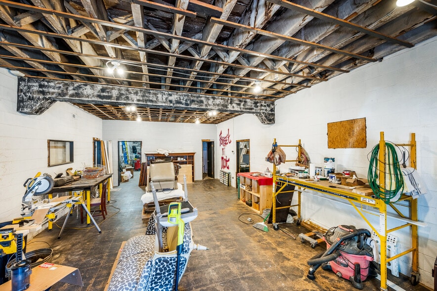 More Photos Of 107 13th St, Lynchburg Warehouse For Sale