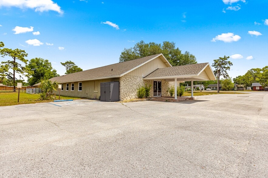 Primary Photo Of 484 Emerald Rd, Ocala Religious Facility For Sale
