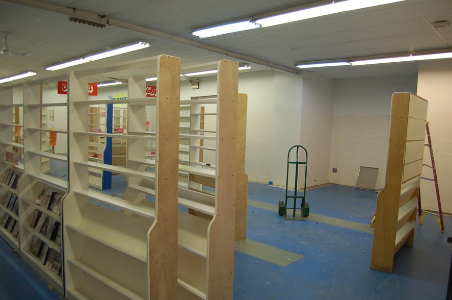 More Photos Of 4507 W Elm St, McHenry Freestanding For Sale