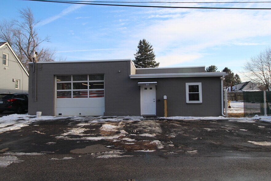 More Photos Of 27 Brooks Ave, Morrisville Service For Lease