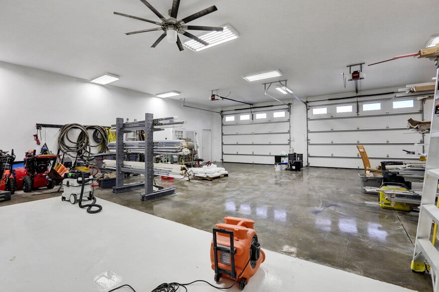 More Photos Of 269 Stone Schoolhouse Rd, Bloomingburg Warehouse For Sale