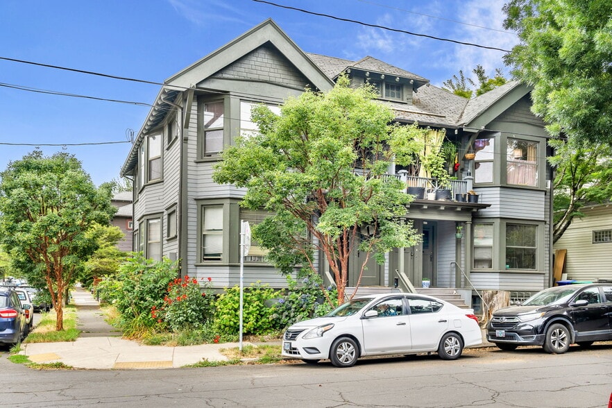 More Photos Of 607 NE Randall Ave, Portland Multifamily For Sale