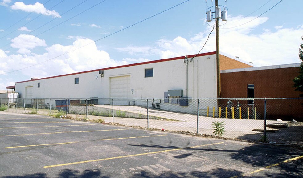 More Photos Of 3770 Joliet St, Denver Warehouse For Sale