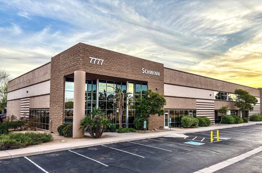 Primary Photo Of 7777 E Paradise Ln, Scottsdale Light Distribution For Lease