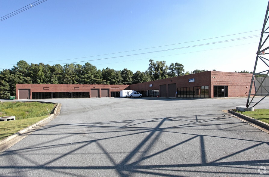 More Photos Of 1470 Williams Dr, Marietta Warehouse For Lease