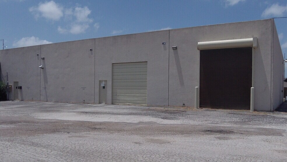 More Photos Of 326 S Enterprize Pky, Corpus Christi Office For Sale
