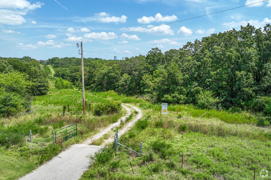 More Photos Of West Tulsa Land, Tulsa Land For Sale