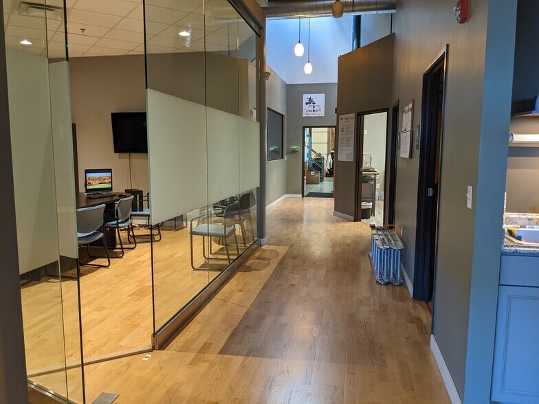 More Photos Of 11005 Dover St, Westminster Research And Development For Lease