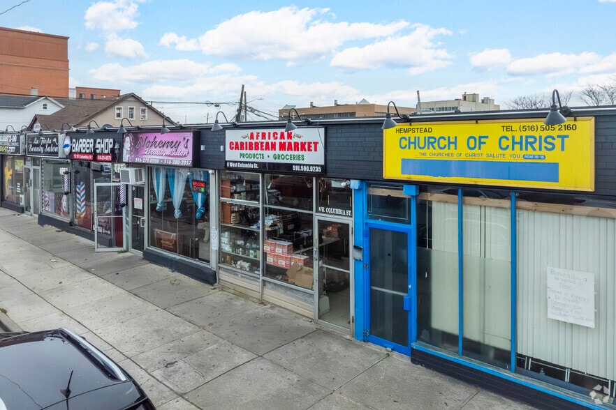 More Photos Of 10 W Columbia St, Hempstead Storefront For Lease