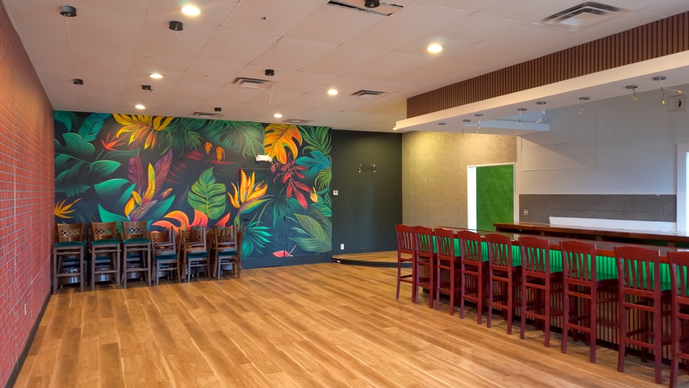 More Photos Of 1611 Satellite Blvd, Duluth Unknown For Lease