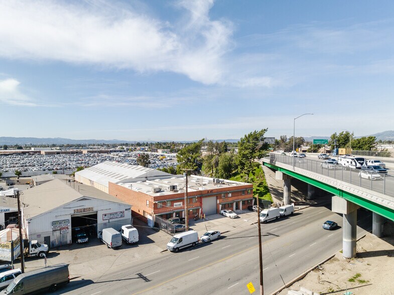 More Photos Of 8647 San Fernando Rd, Sun Valley Warehouse For Lease