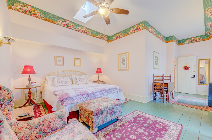 More Photos Of 4188 Nelson Rd, New Church Hotel For Sale