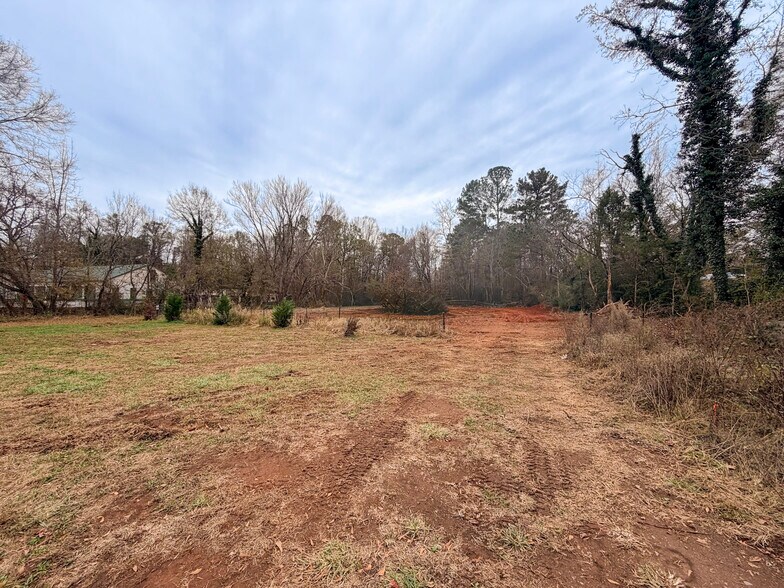 More Photos Of 2723 Poinsett Hwy, Greenville Land For Sale