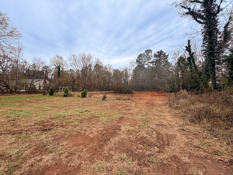 More Photos Of 2723 Poinsett Hwy, Greenville Land For Sale