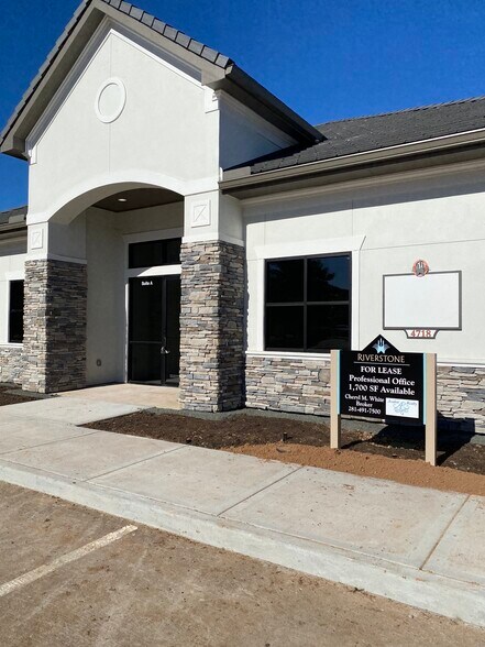 More Photos Of 4718 Riverstone, Missouri City Medical For Lease