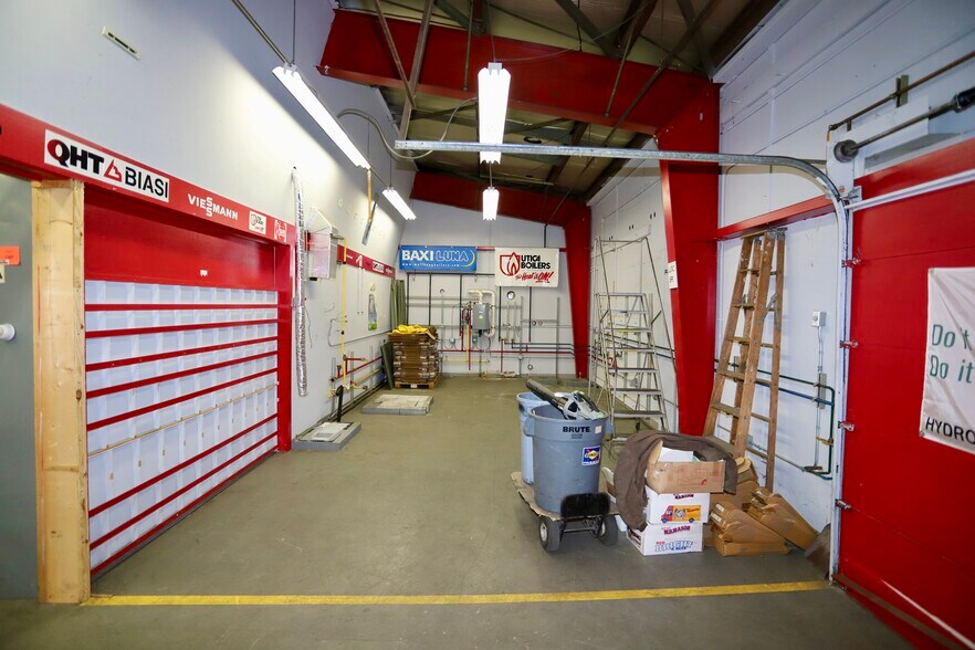 More Photos Of 127 Quality Ln, Rutland Industrial For Sale