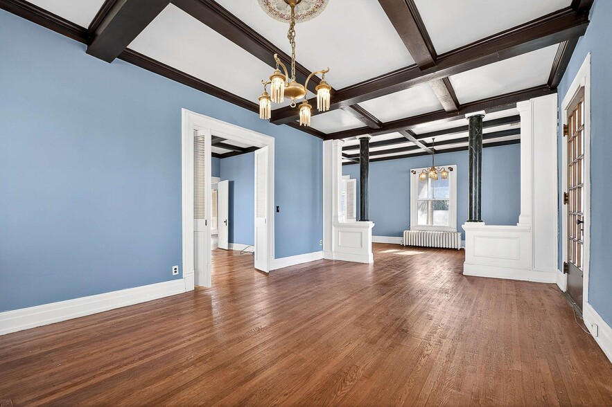 More Photos Of 408 NE Atlantic St, Tullahoma Flex For Sale