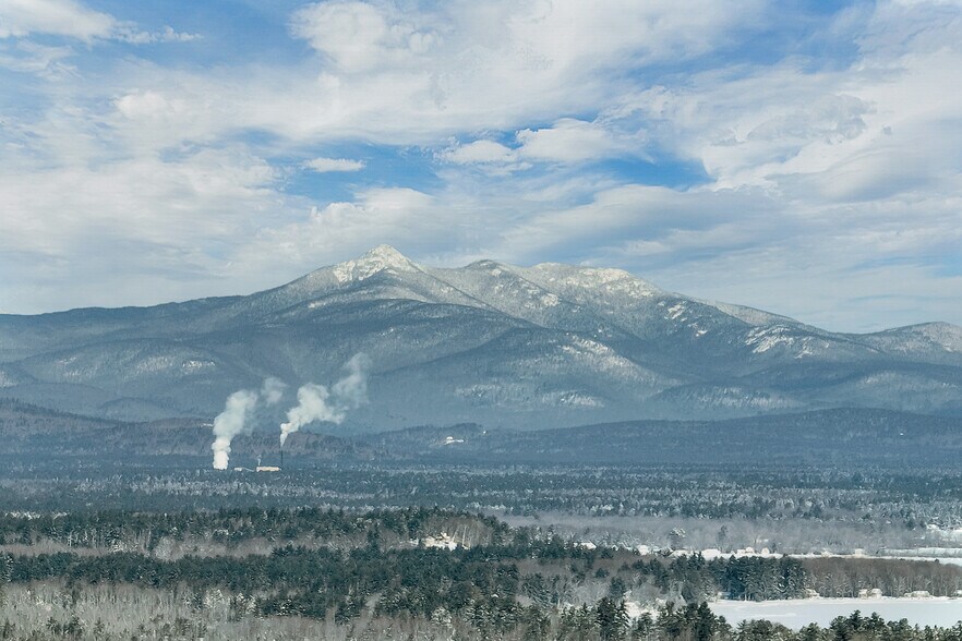 More Photos Of 1210 White Mountain Hwy, Ossipee Freestanding For Sale