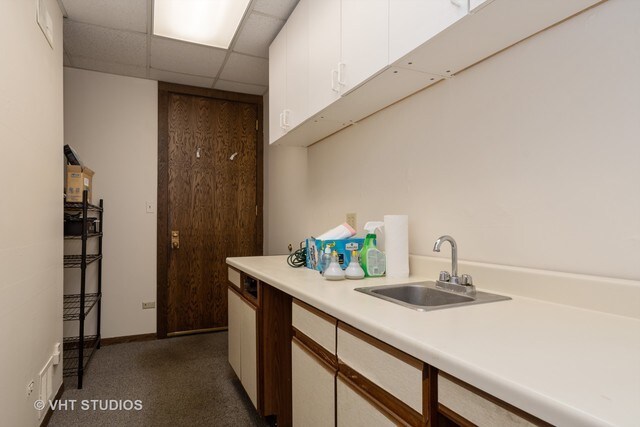 More Photos Of 4647 W 103 St, Oak Lawn Medical For Sale