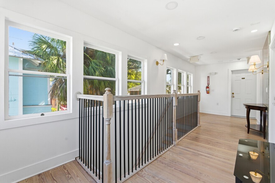 More Photos Of 326 6th Ave N, Saint Petersburg Apartments For Sale