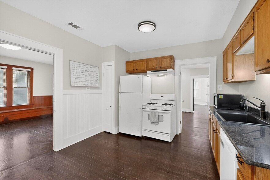 More Photos Of 78 San Marcos St, Austin Office Residential For Lease