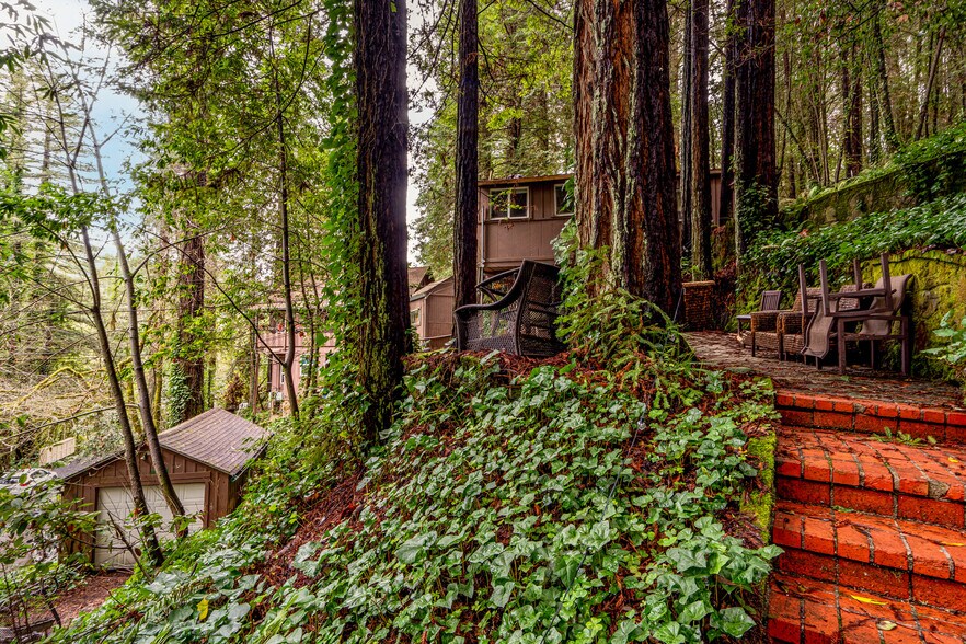 More Photos Of 17910 Old Monte Rio Rd, Guerneville Apartments For Sale