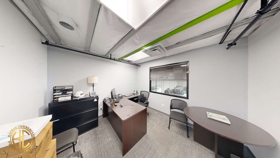 More Photos Of 295 Sunpac Ave, Henderson Warehouse For Sale