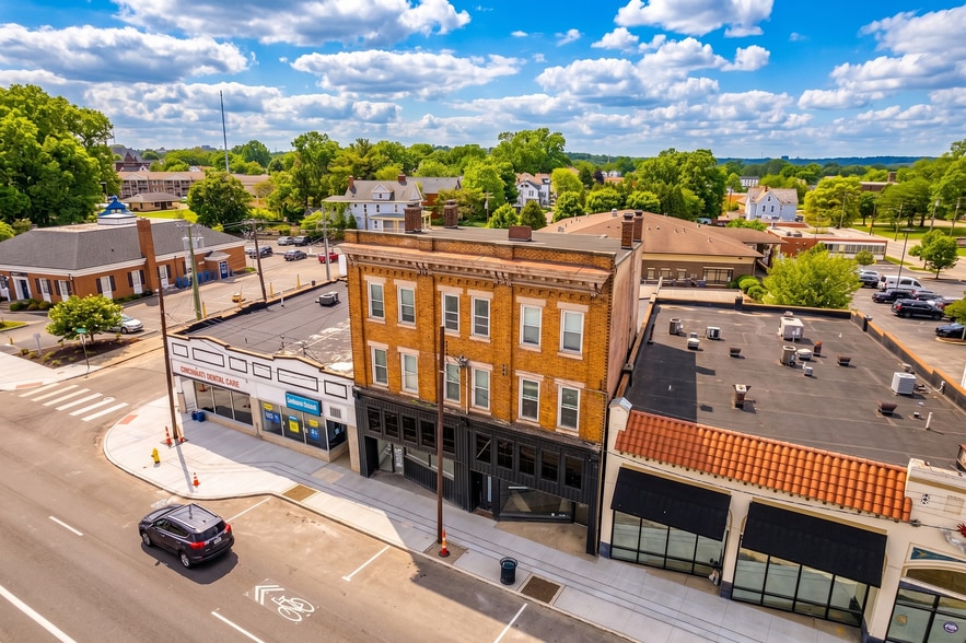 More Photos Of 4539 Montgomery Rd, Cincinnati Storefront Retail Residential For Lease