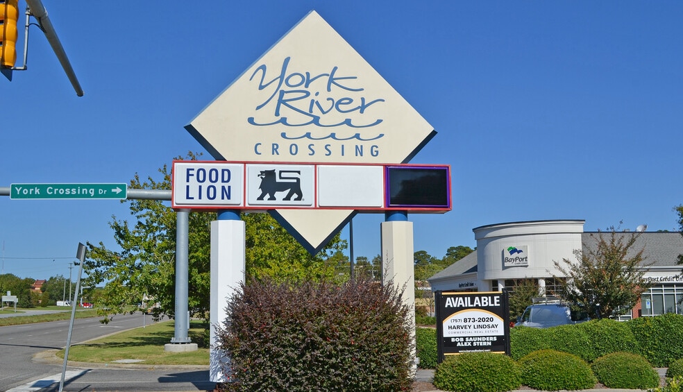 More Photos Of 2292 York River Crossing, Gloucester Unknown For Lease