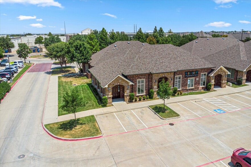 More Photos Of 425 Old Newman Rd, Frisco Medical For Lease