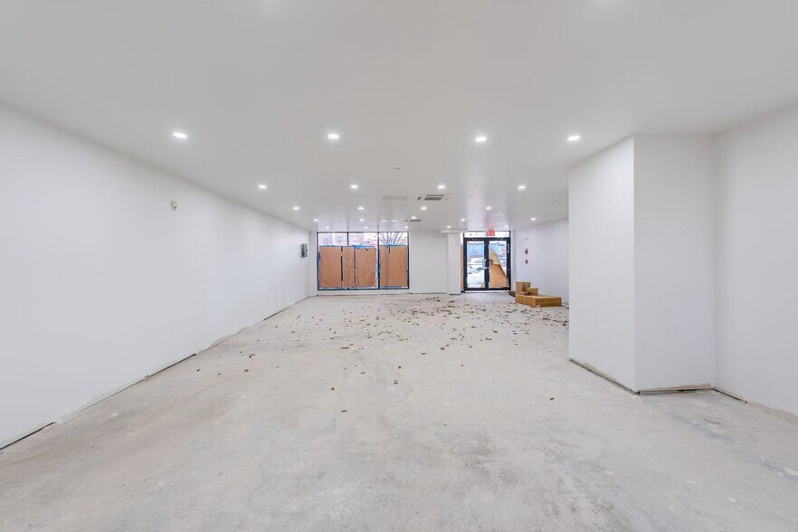 More Photos Of 16502 Sanford Ave, Flushing Apartments For Sale