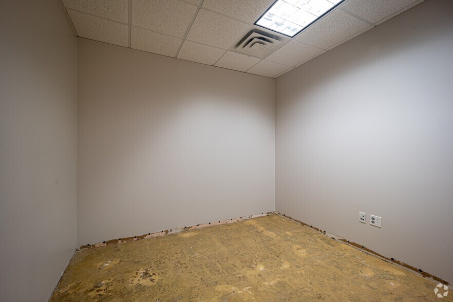 Photo of 4th Floor Ste 465