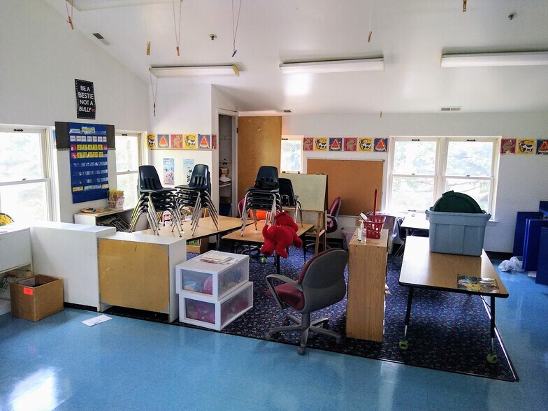 More Photos Of 74 E Main St, Marlton Medical For Sale