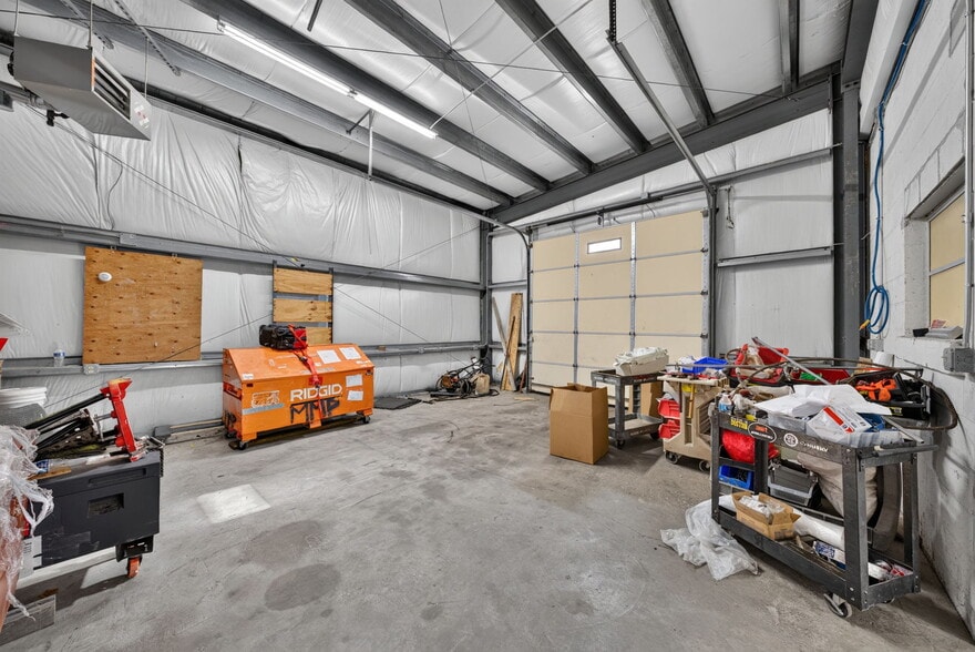 More Photos Of 234 O'Neil Blvd, Attleboro Manufacturing For Sale