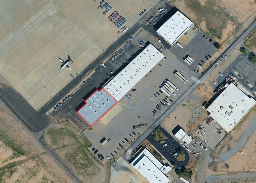 More Photos Of 2810 E Airport Dr, Tucson Distribution For Lease