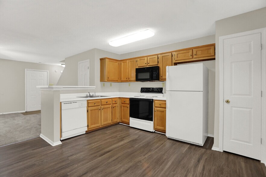 More Photos Of , Southaven Multifamily For Sale