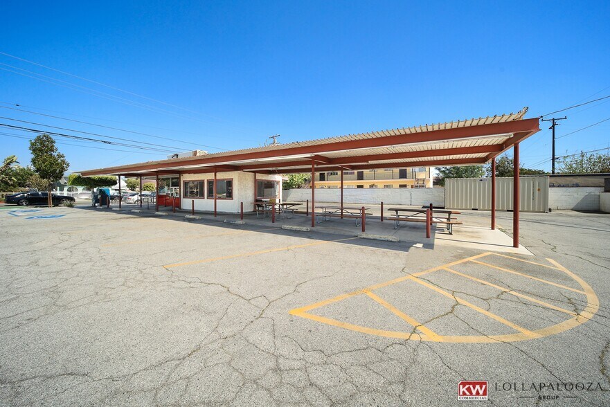 More Photos Of 14604 Pacific Ave, Baldwin Park Restaurant For Sale