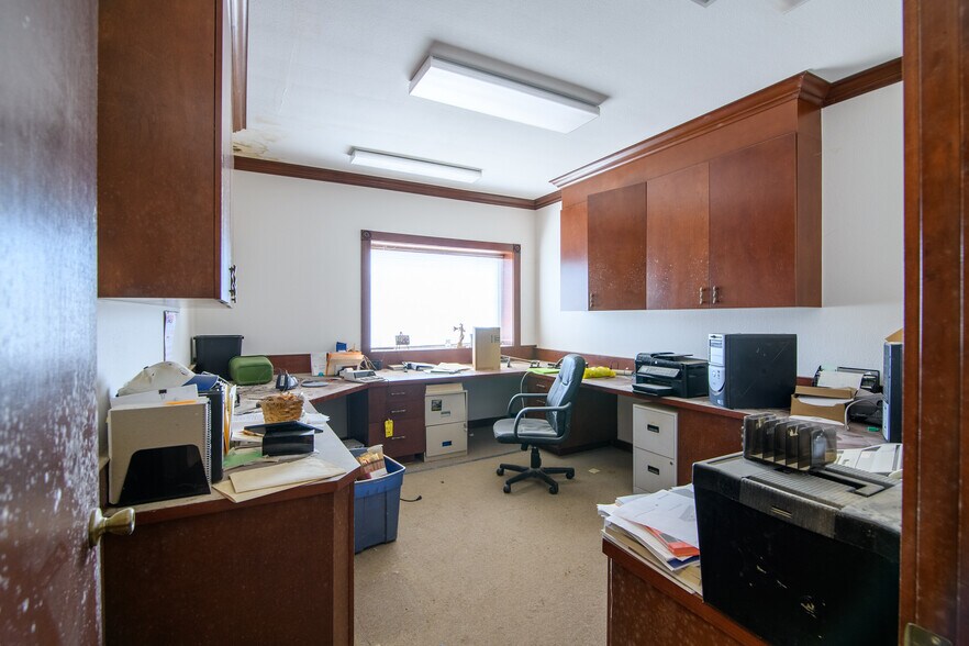 More Photos Of 440 Frankston St, Jacksonville Warehouse For Sale