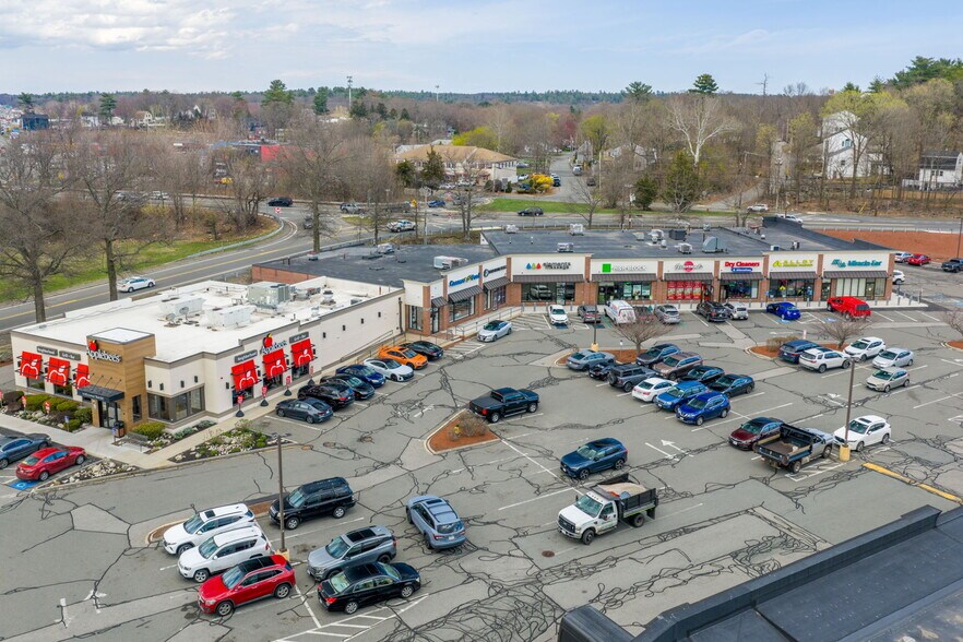 More Photos Of 214 Broadway, Saugus Unknown For Lease