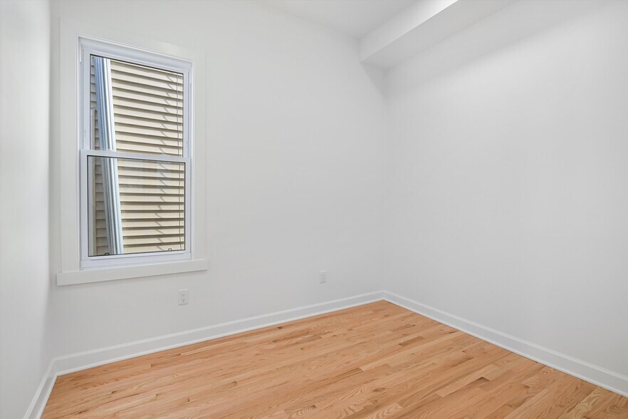 More Photos Of 2617 W Fullerton Ave, Chicago Storefront Retail Residential For Sale
