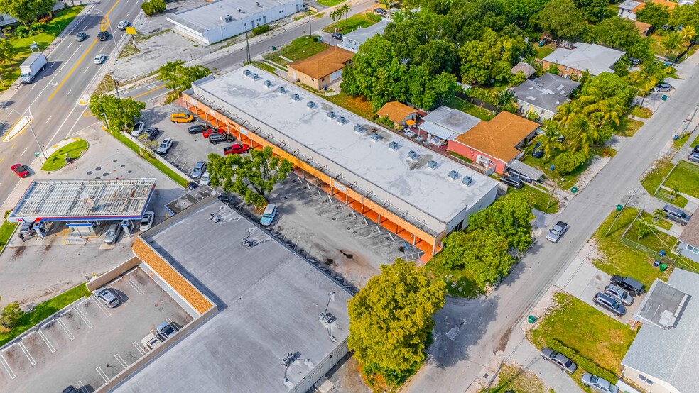 More Photos Of 1620-1648 NE 148th St, Miami Freestanding For Sale