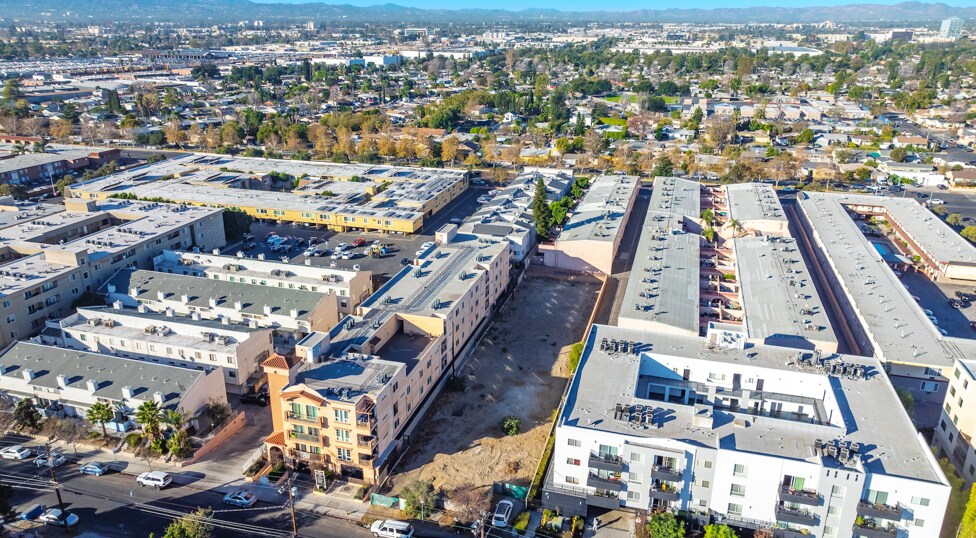 More Photos Of 7911 Ventura Canyon Ave, Panorama City Land For Sale