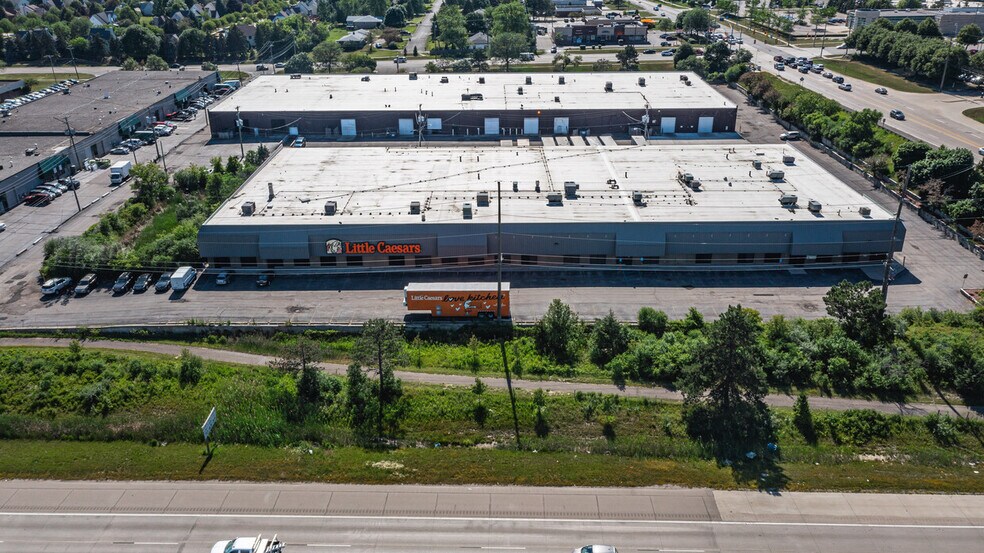More Photos Of 24150-21466 Haggerty Rd, Farmington Hills Warehouse For Lease