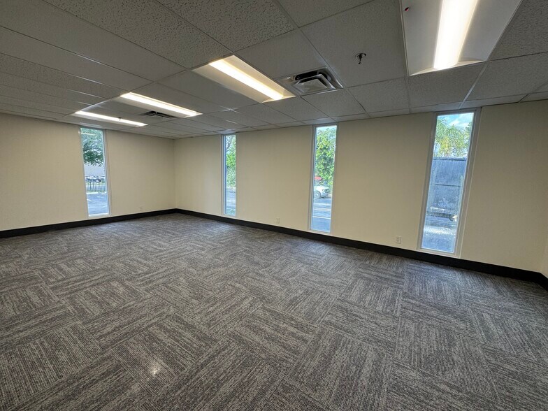 More Photos Of 6250 NW 27th Way, Fort Lauderdale Warehouse For Lease